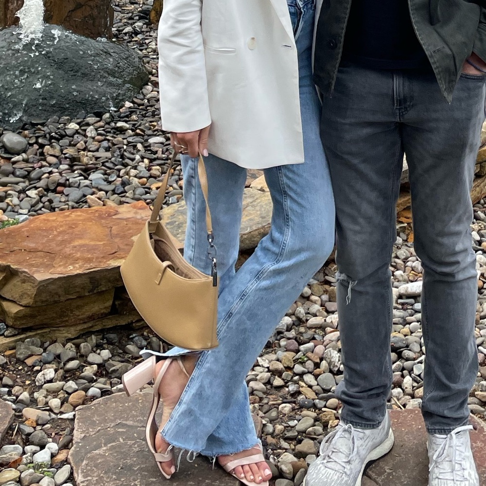 Zara Light Wash Split Hem Jeans